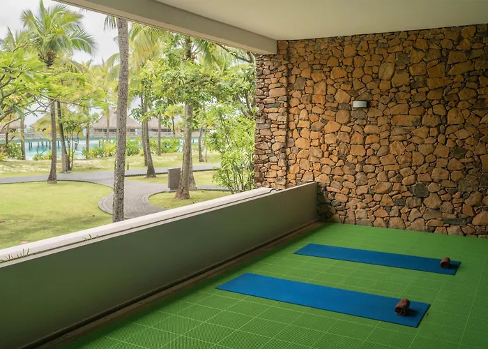 Bora Bora ResortsConrad Nui